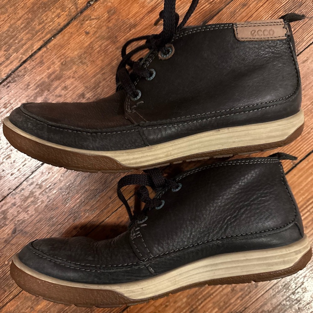 Ecco walking shoes